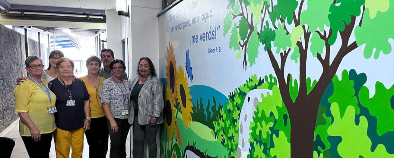 Morgue del hospital de San Ramón se embelleció con mural de colores